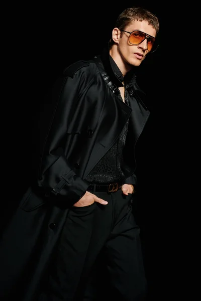 Look 2